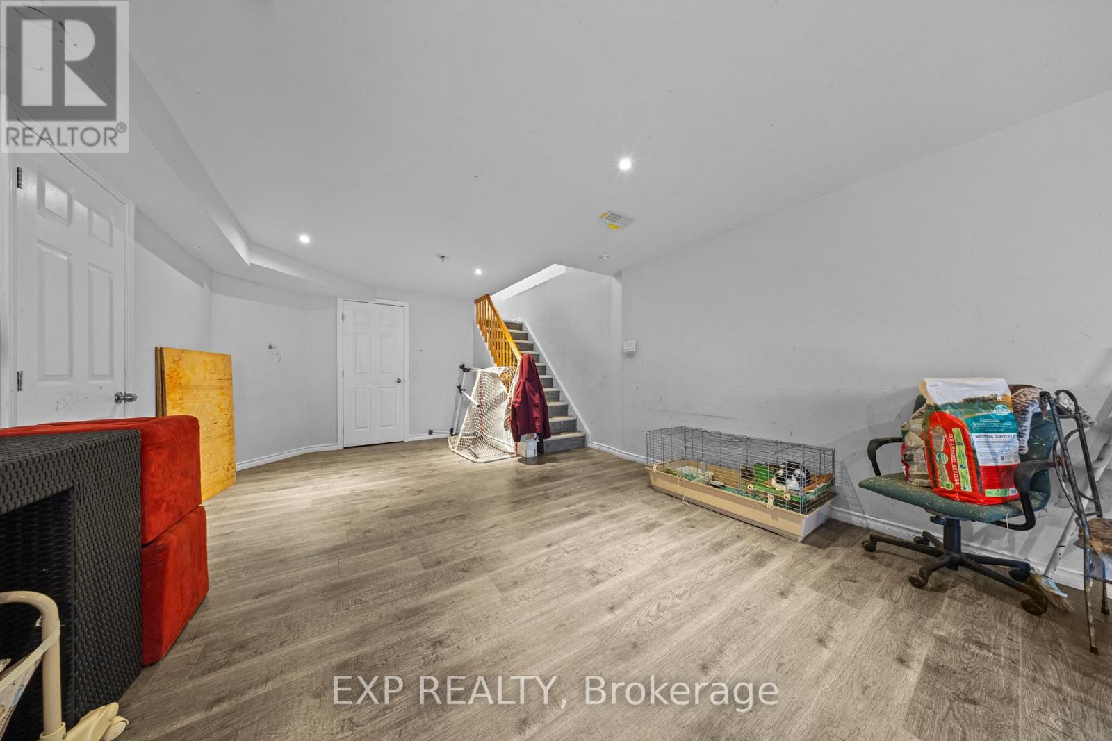 121 Daglan Crescent, Ottawa, Ontario  K4A 0W7 - Photo 27 - X12436832