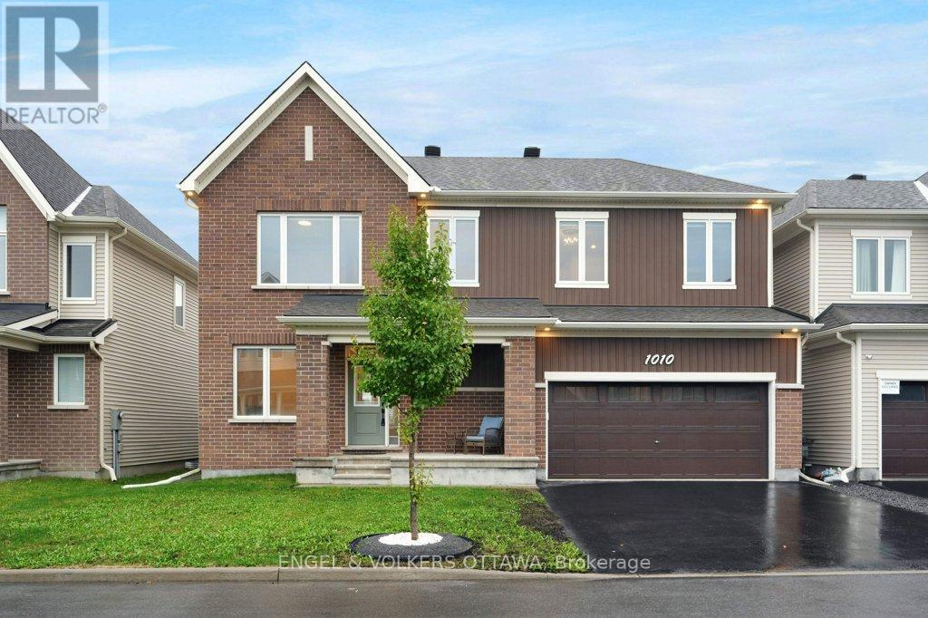 1010 CARDEN LANE, Ottawa, Ontario