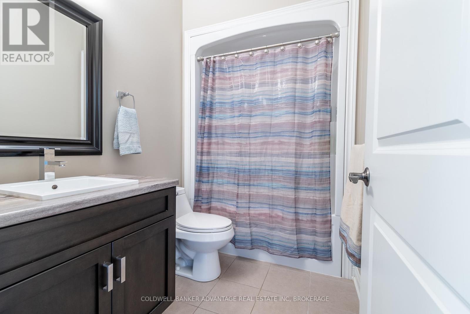 135 Forest Ridge Court, Welland (West Welland), Ontario  L3C 0C2 - Photo 17 - X12436777