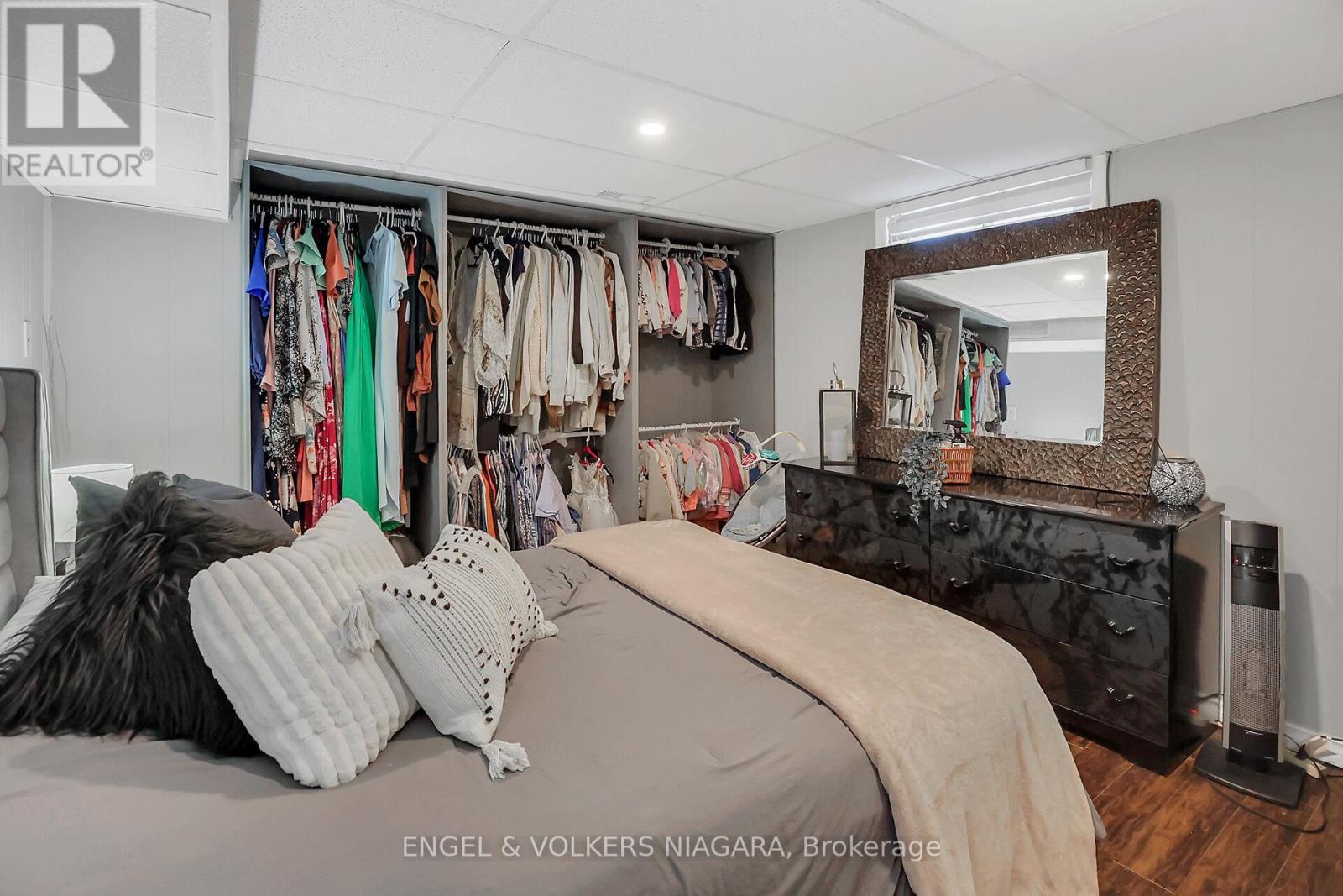 90 Rose Avenue, Thorold (Thorold Downtown), Ontario  L2V 3C8 - Photo 29 - X12436918