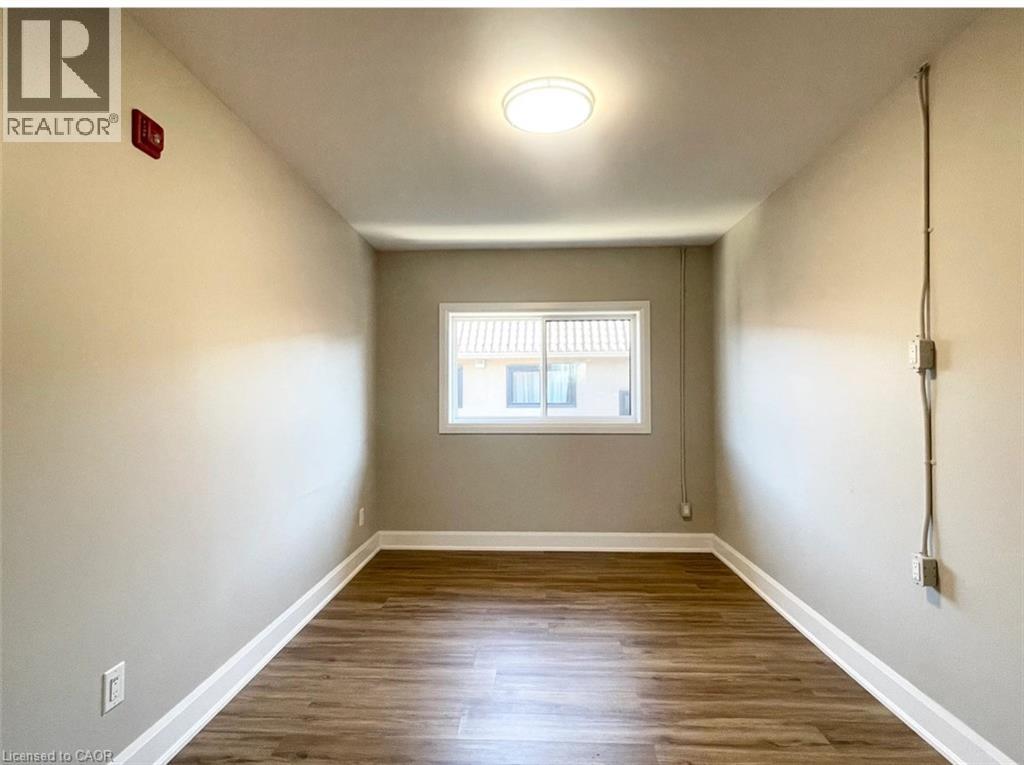 540 King Street E Unit# D4, Hamilton, Ontario  L8N 1E2 - Photo 10 - 40775294