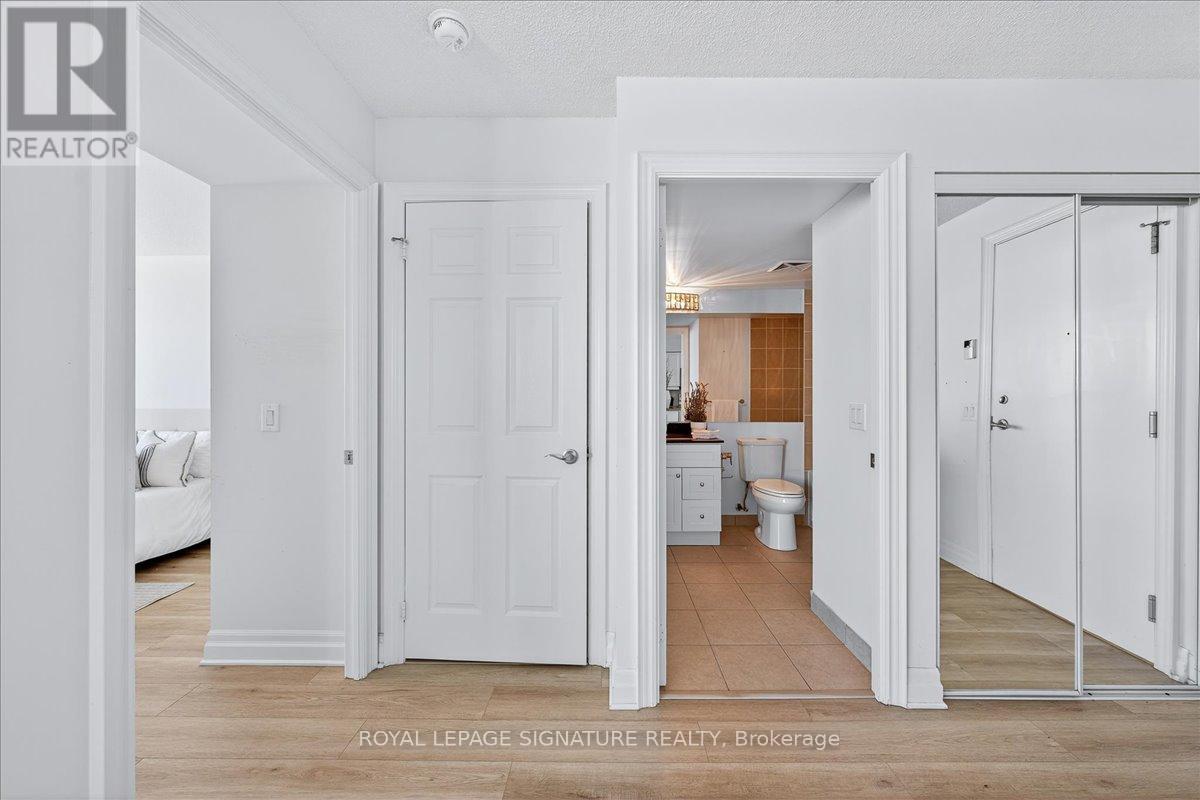 1520 - 25 Greenview Avenue, Toronto, Ontario  M2M 0A5 - Photo 25 - C12436597