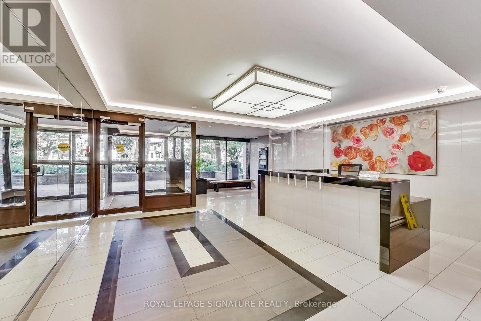 807 - 40 Homewood Avenue, Toronto, Ontario  M4Y 2K2 - Photo 13 - C12436685