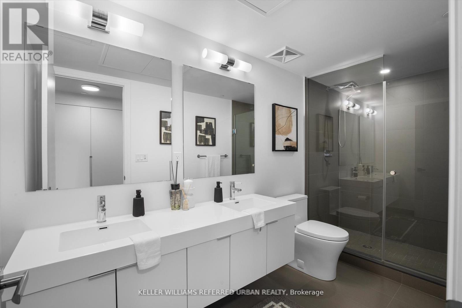 1510 - 99 Foxbar Road, Toronto, Ontario  M4V 2G5 - Photo 16 - C12436691