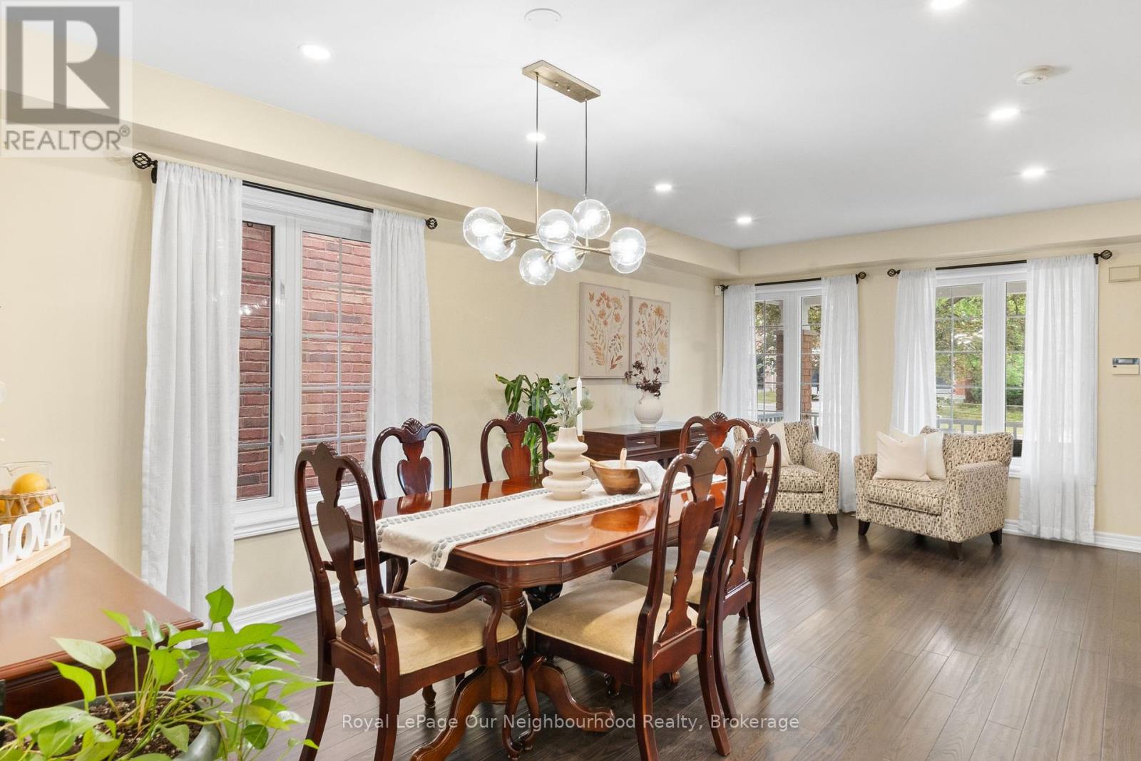 862 Audley Road S, Ajax, Ontario  L1Z 1M4 - Photo 4 - E12436726