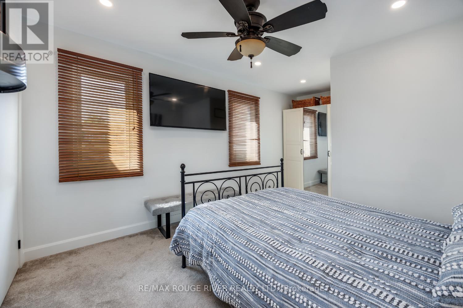 21 Raine Drive, Ajax, Ontario  L1T 3L6 - Photo 22 - E12436796