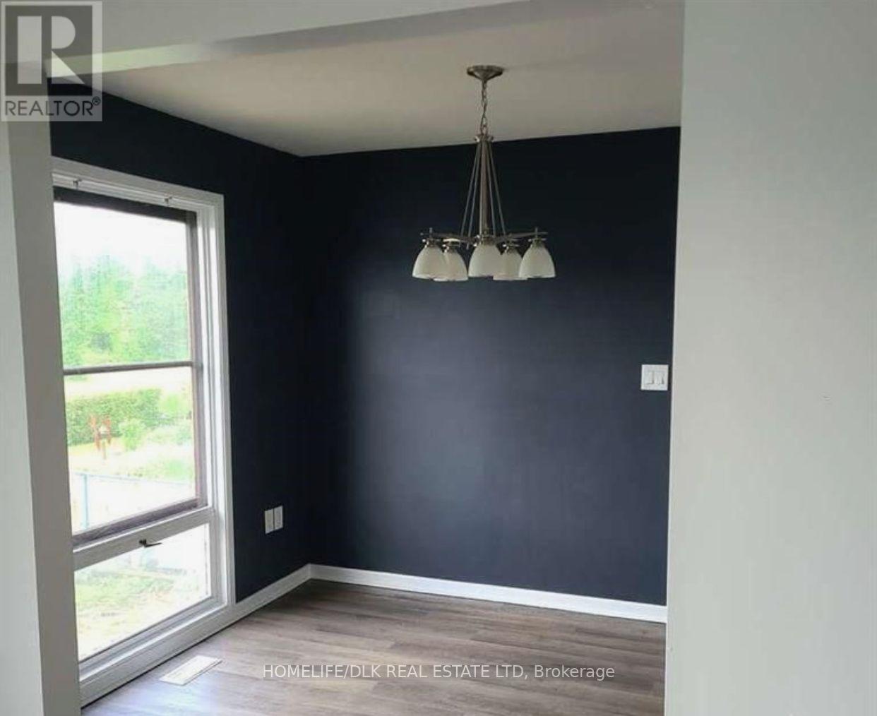 28 Bourke Street, Smiths Falls, Ontario  K7A 3M2 - Photo 12 - X12436753