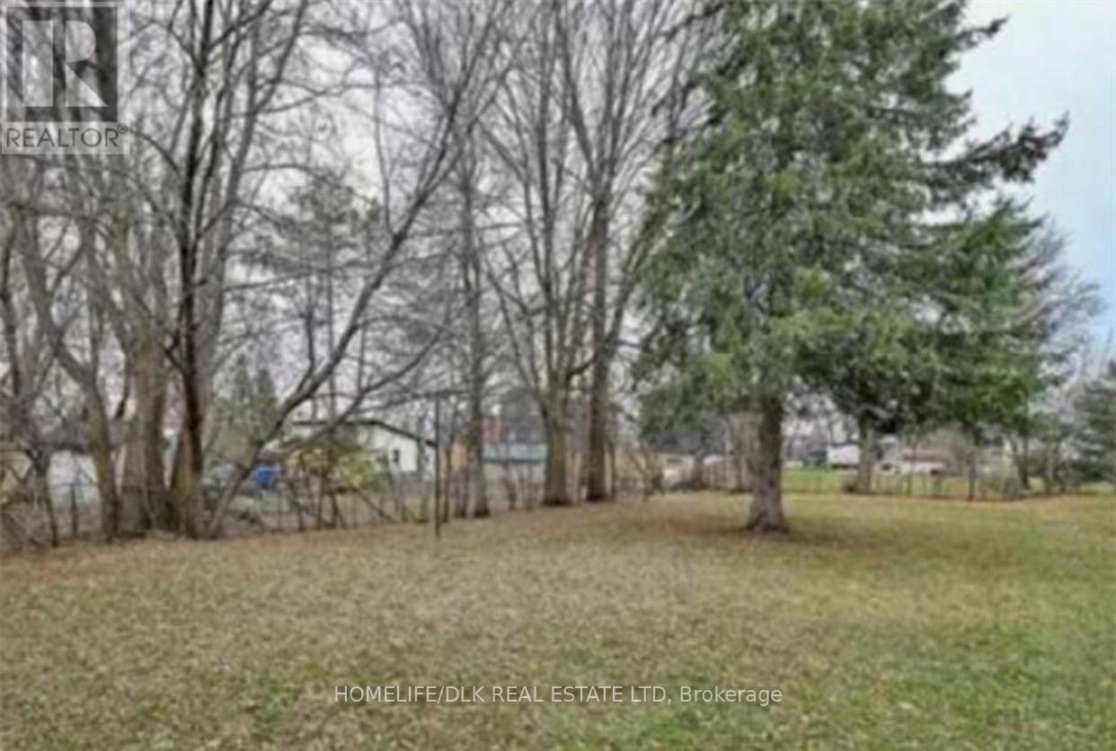 28 Bourke Street, Smiths Falls, Ontario  K7A 3M2 - Photo 16 - X12436753