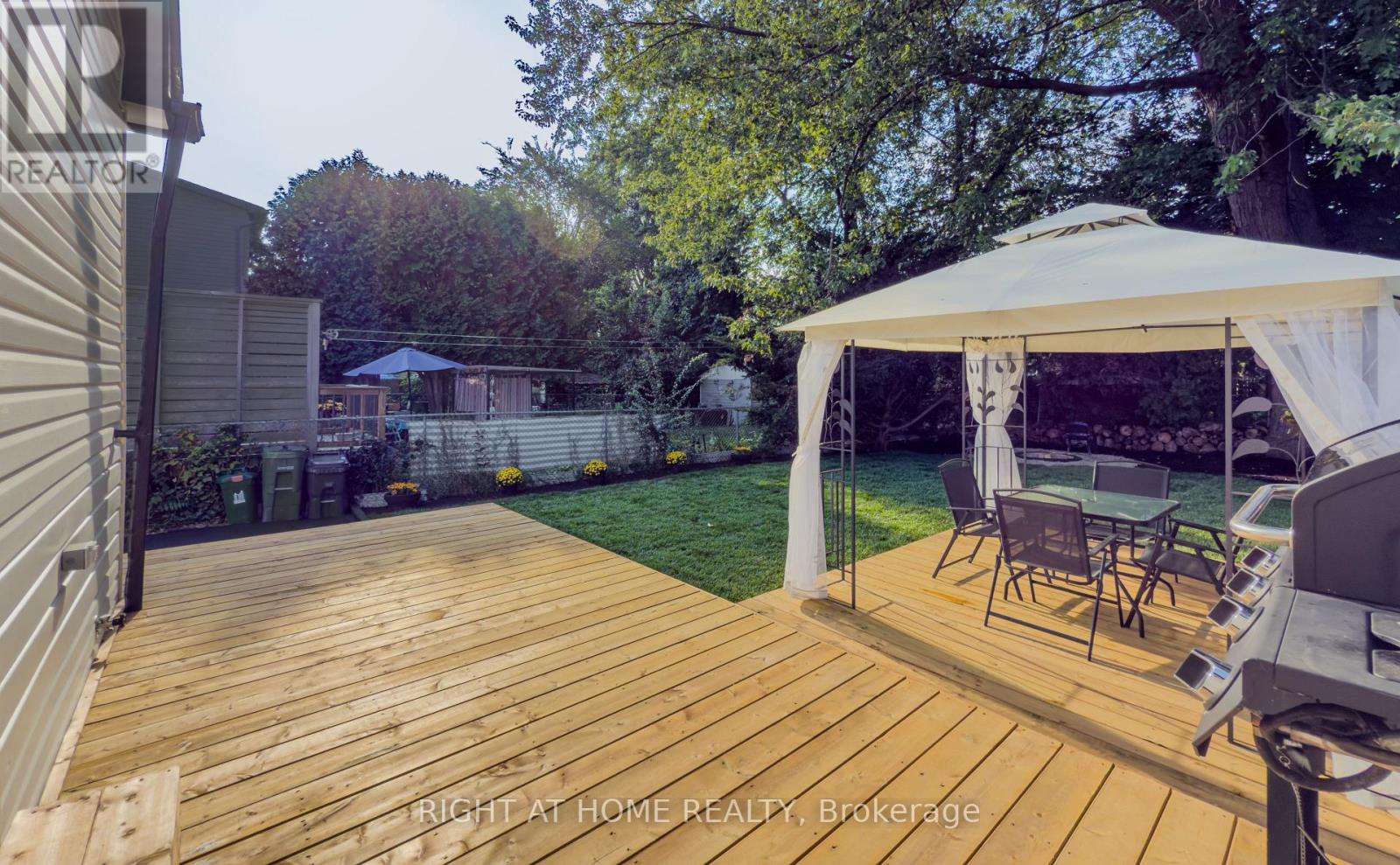 32 Brenton Street, Toronto, Ontario  M4B 1C9 - Photo 41 - E12436674