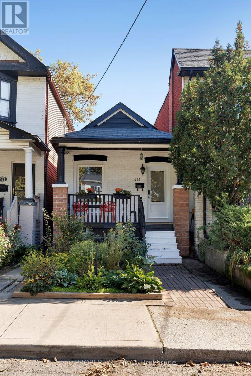 419 Rhodes Avenue, Toronto, Ontario  M4L 3A6 - Photo 1 - E12436679
