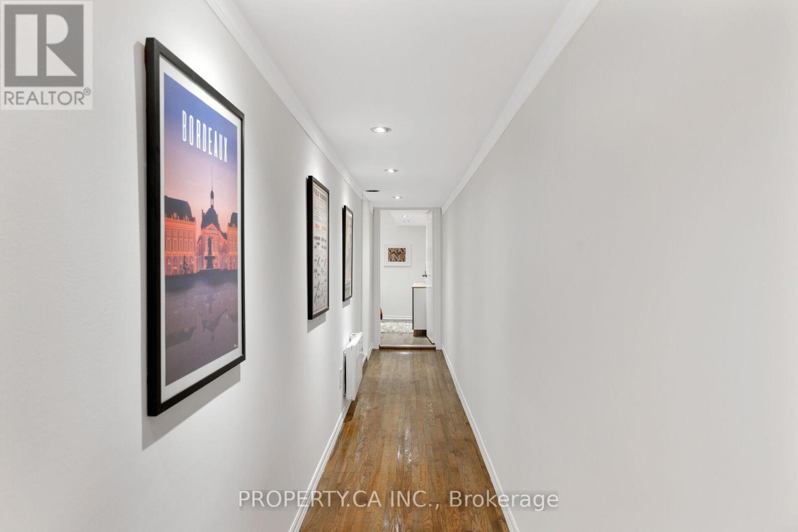 419 Rhodes Avenue, Toronto, Ontario  M4L 3A6 - Photo 30 - E12436679