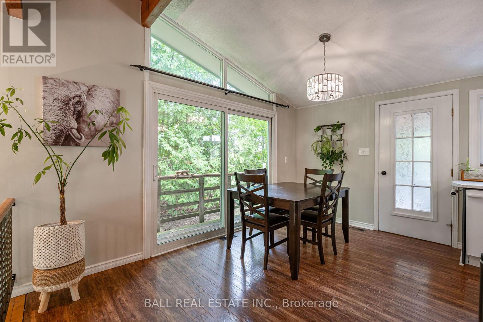 1673 Gazelle Trail, Selwyn, Ontario  K0L 2H0 - Photo 10 - X12436724