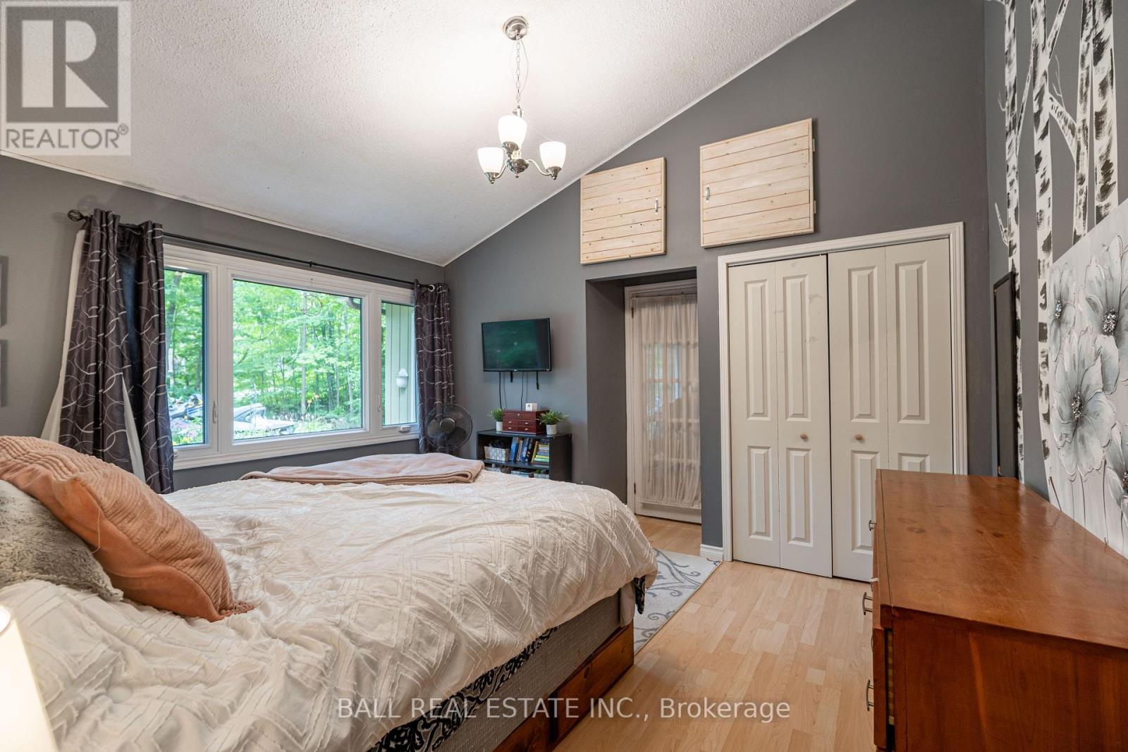 1673 Gazelle Trail, Selwyn, Ontario  K0L 2H0 - Photo 14 - X12436724