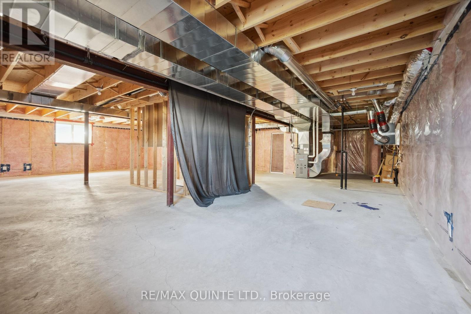 91 Hampton Ridge Drive E, Belleville (Thurlow Ward), Ontario  K8N 0E6 - Photo 41 - X12436749