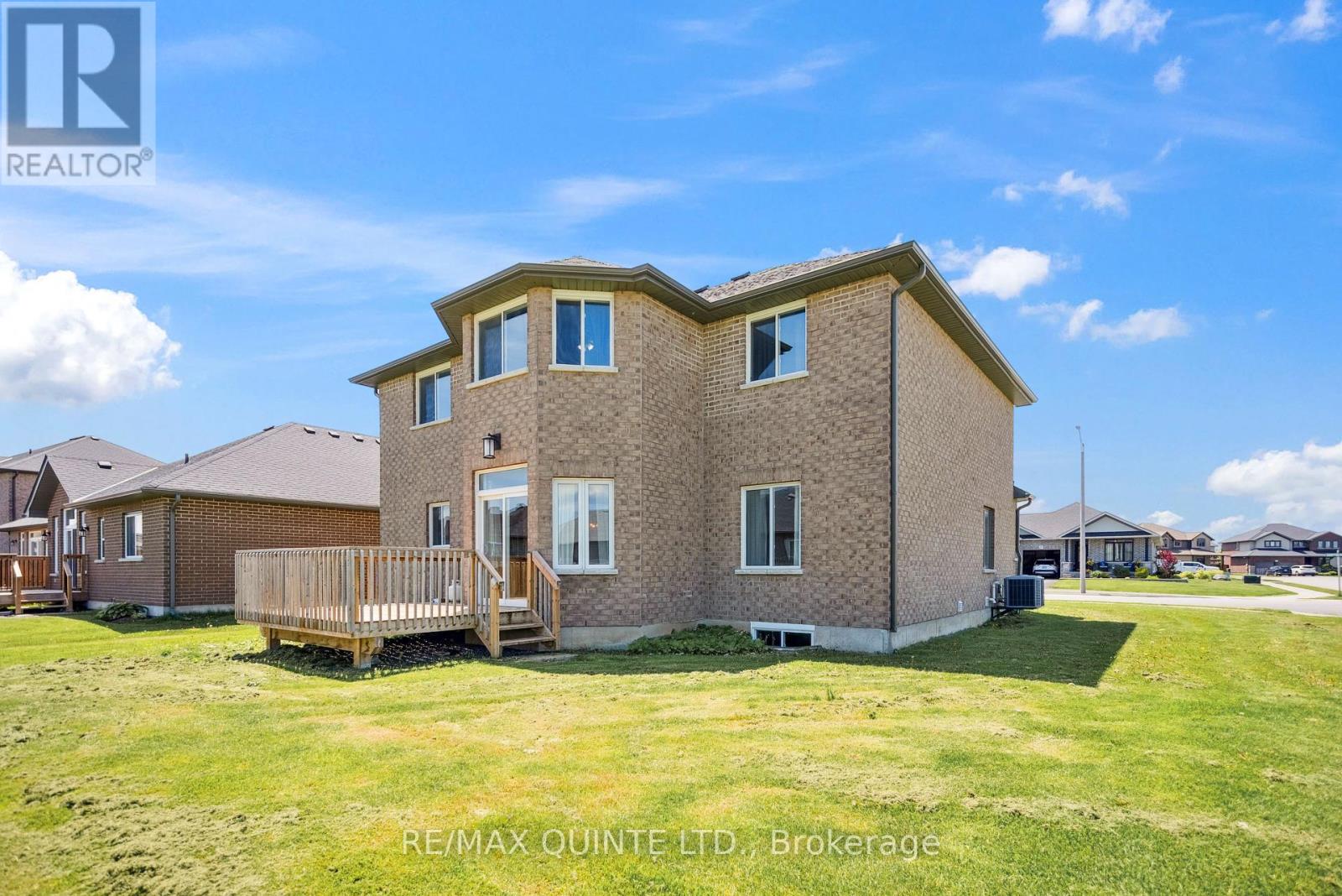 91 Hampton Ridge Drive E, Belleville (Thurlow Ward), Ontario  K8N 0E6 - Photo 45 - X12436749
