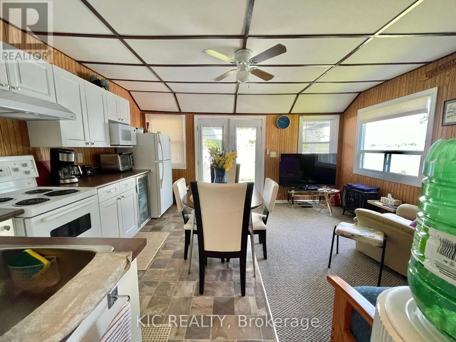22  #15 Lake Road, Trent Hills, Ontario  K0L 1L0 - Photo 15 - X12436761