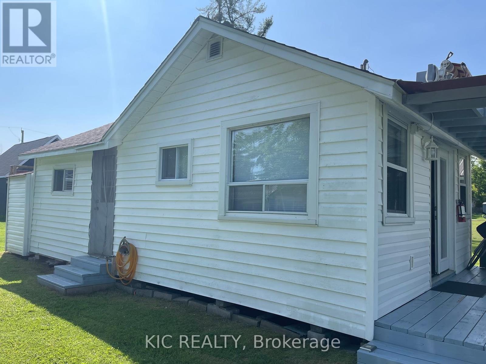 22  #15 Lake Road, Trent Hills, Ontario  K0L 1L0 - Photo 6 - X12436761