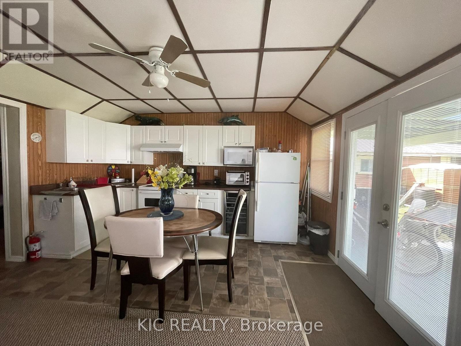 22  #15 Lake Road, Trent Hills, Ontario  K0L 1L0 - Photo 8 - X12436761