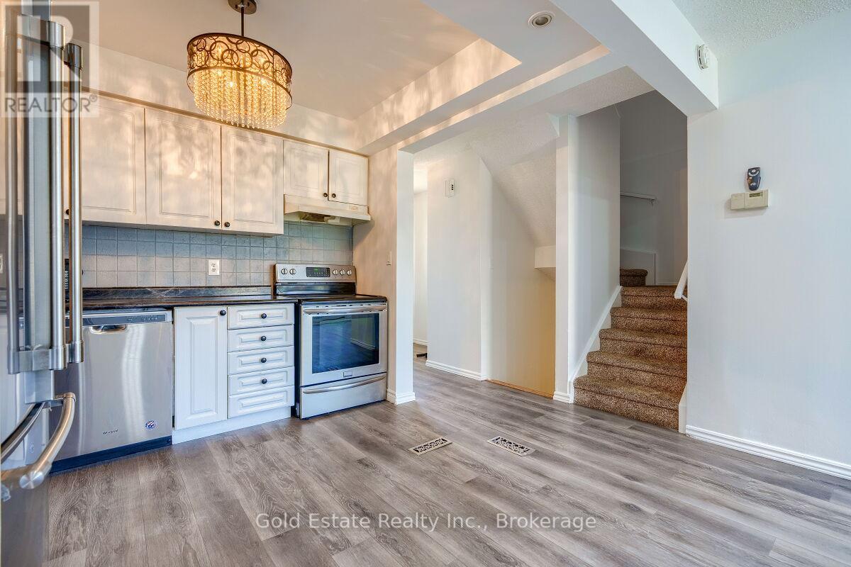 1 - 125 Sekura Crescent, Cambridge, Ontario  N1R 8B4 - Photo 12 - X12325427