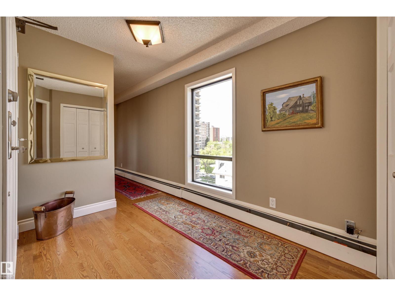 #10 9734 111 St Nw, Edmonton, Alberta  T5K 1J8 - Photo 43 - E4460184