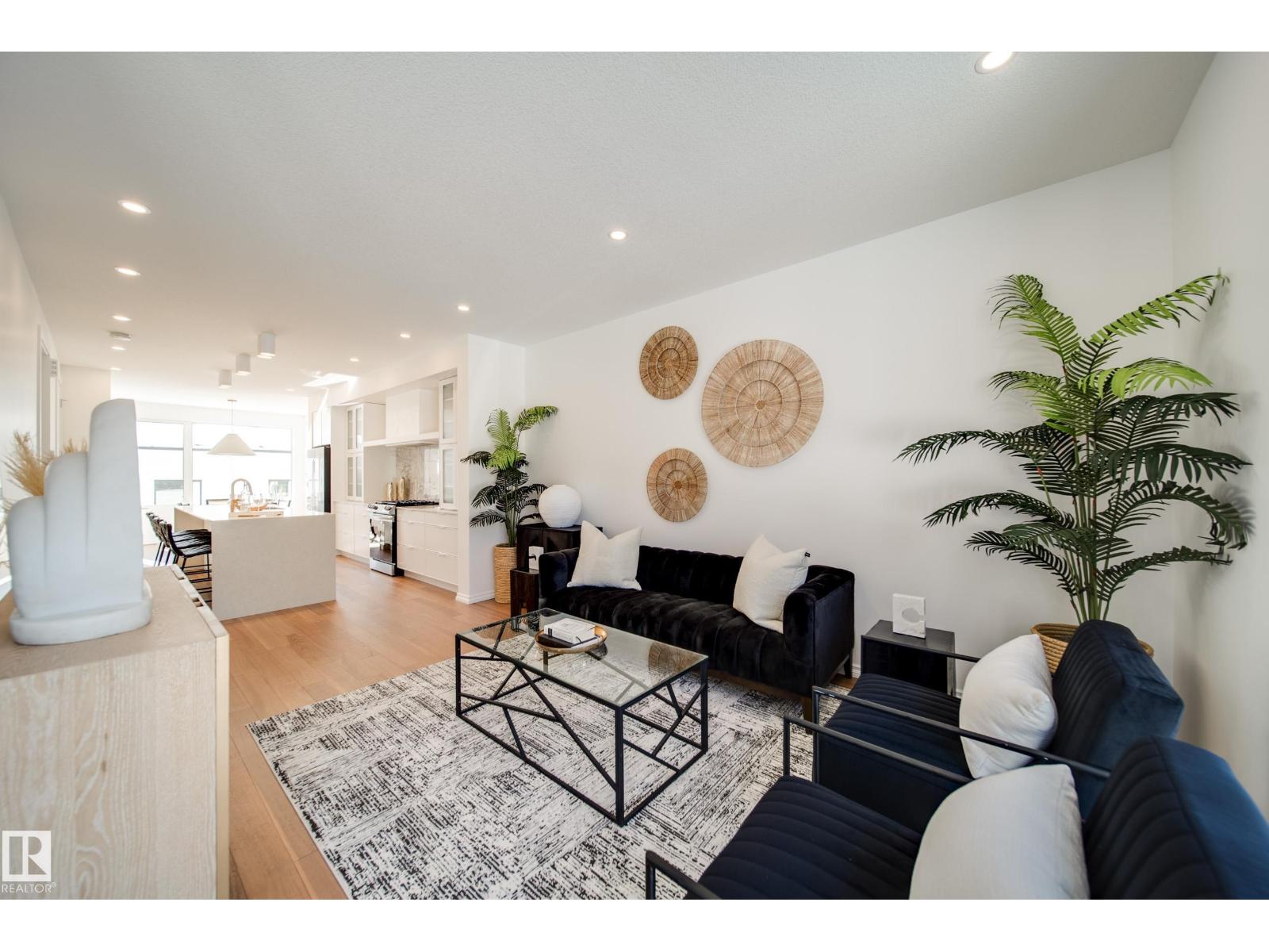 7540 80 Av Nw, Edmonton, Alberta  T6C 0S4 - Photo 8 - E4460185