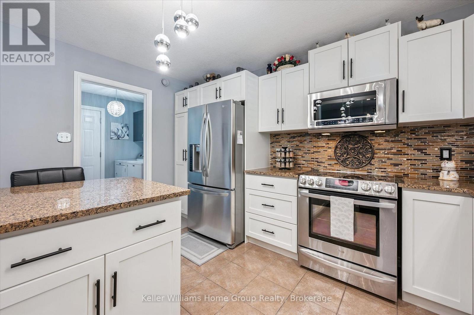 28 Harcourt Place, Centre Wellington, Ontario  N1M 0A6 - Photo 17 - X12436862