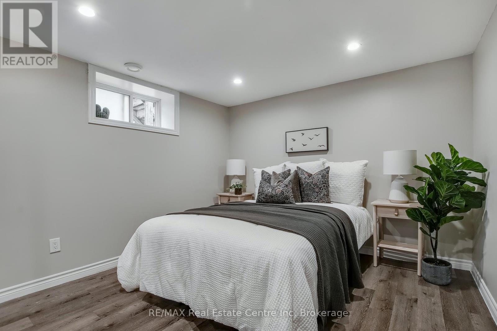 52 Avenue Road, Cambridge, Ontario  N1R 1B9 - Photo 15 - X12436869