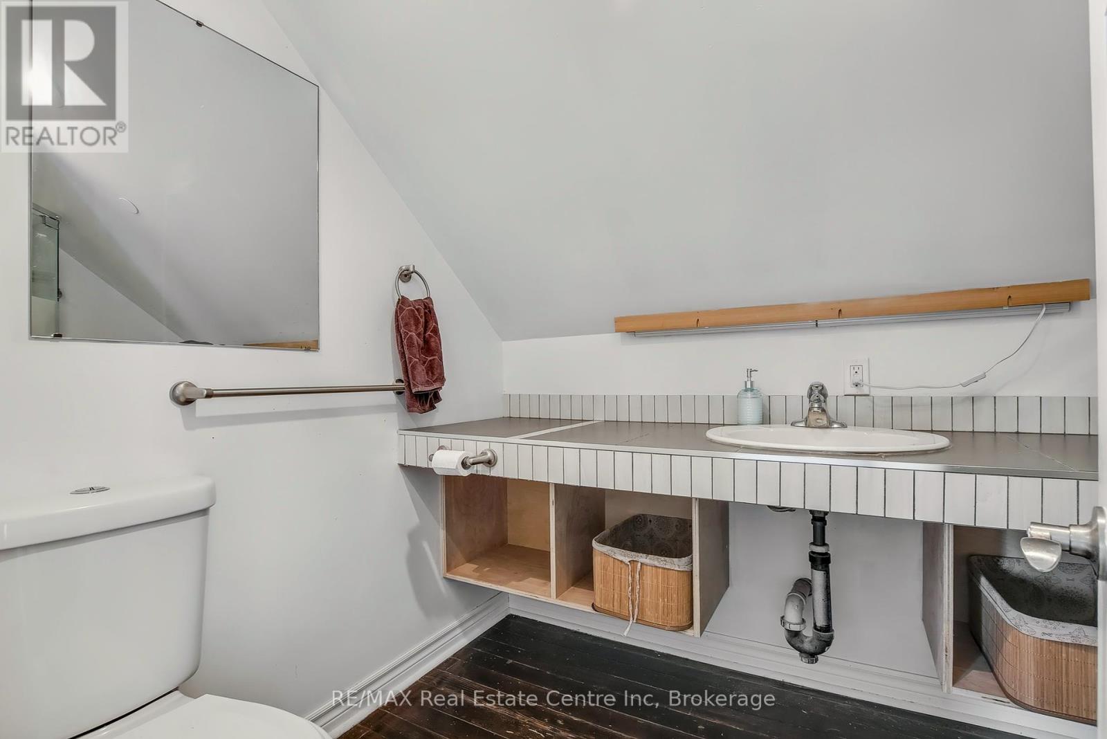 52 Avenue Road, Cambridge, Ontario  N1R 1B9 - Photo 25 - X12436869
