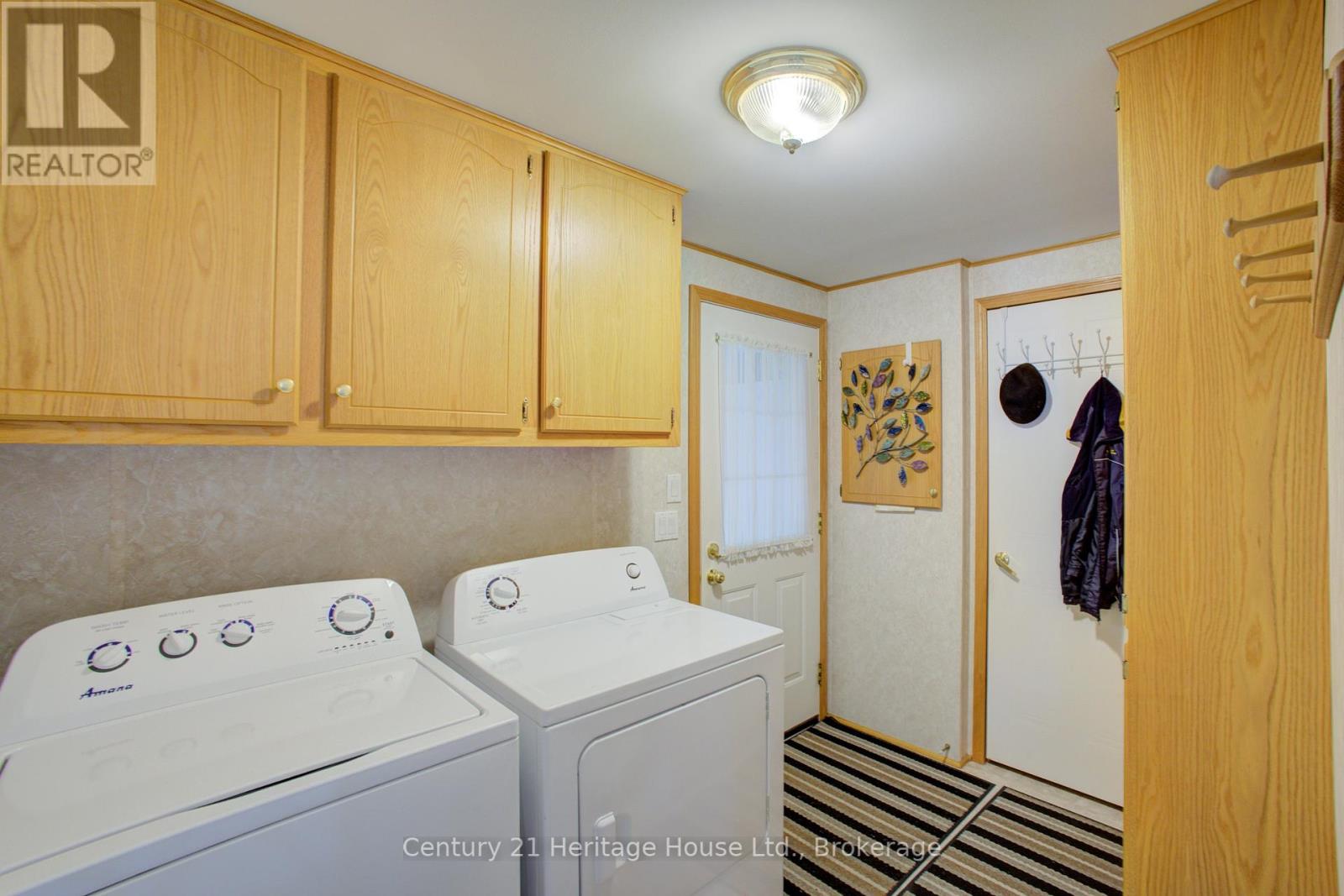 56-6612 Minto Line 12 Road, Minto, Ontario  N0G 1M0 - Photo 24 - X12436908