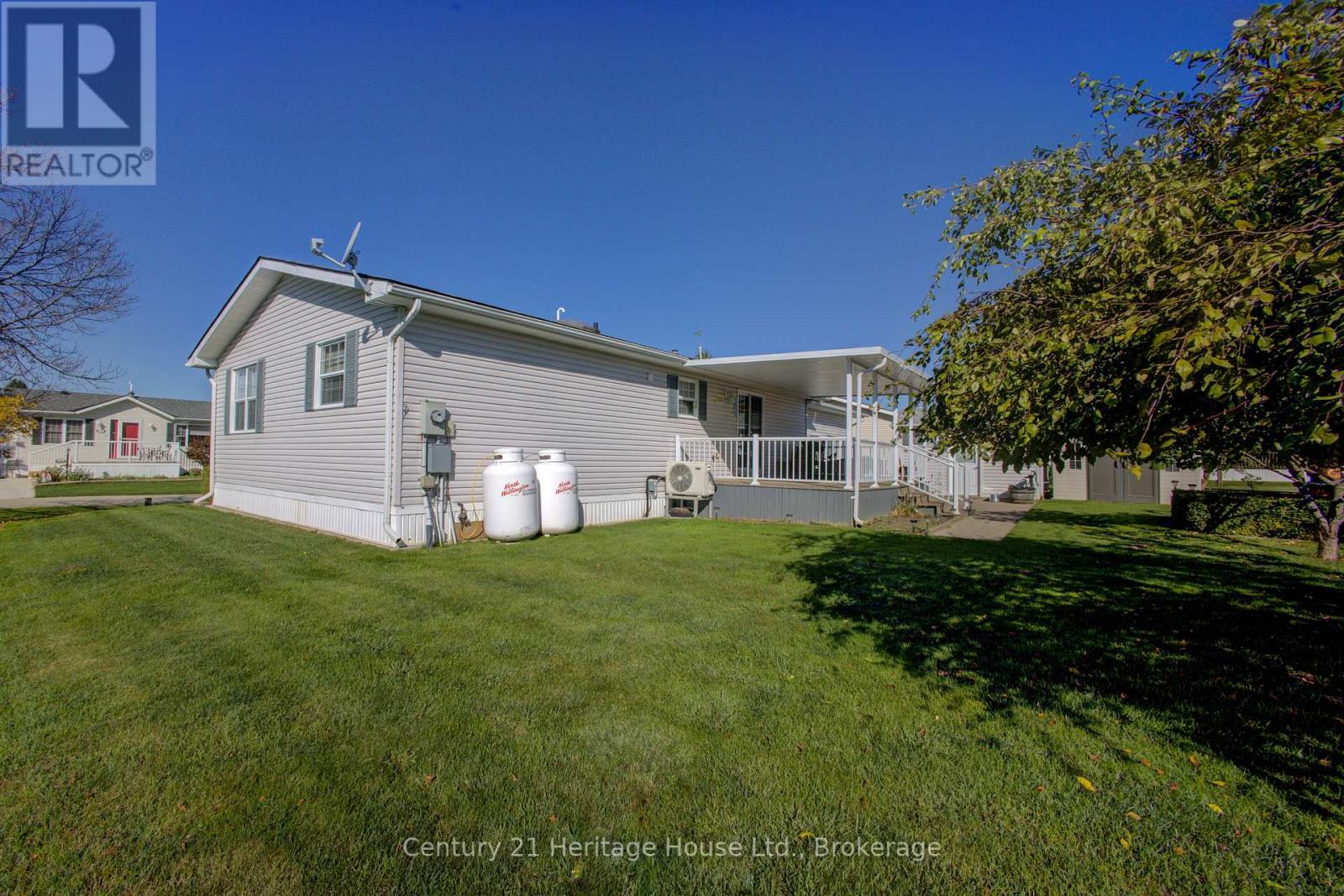 56-6612 Minto Line 12 Road, Minto, Ontario  N0G 1M0 - Photo 27 - X12436908
