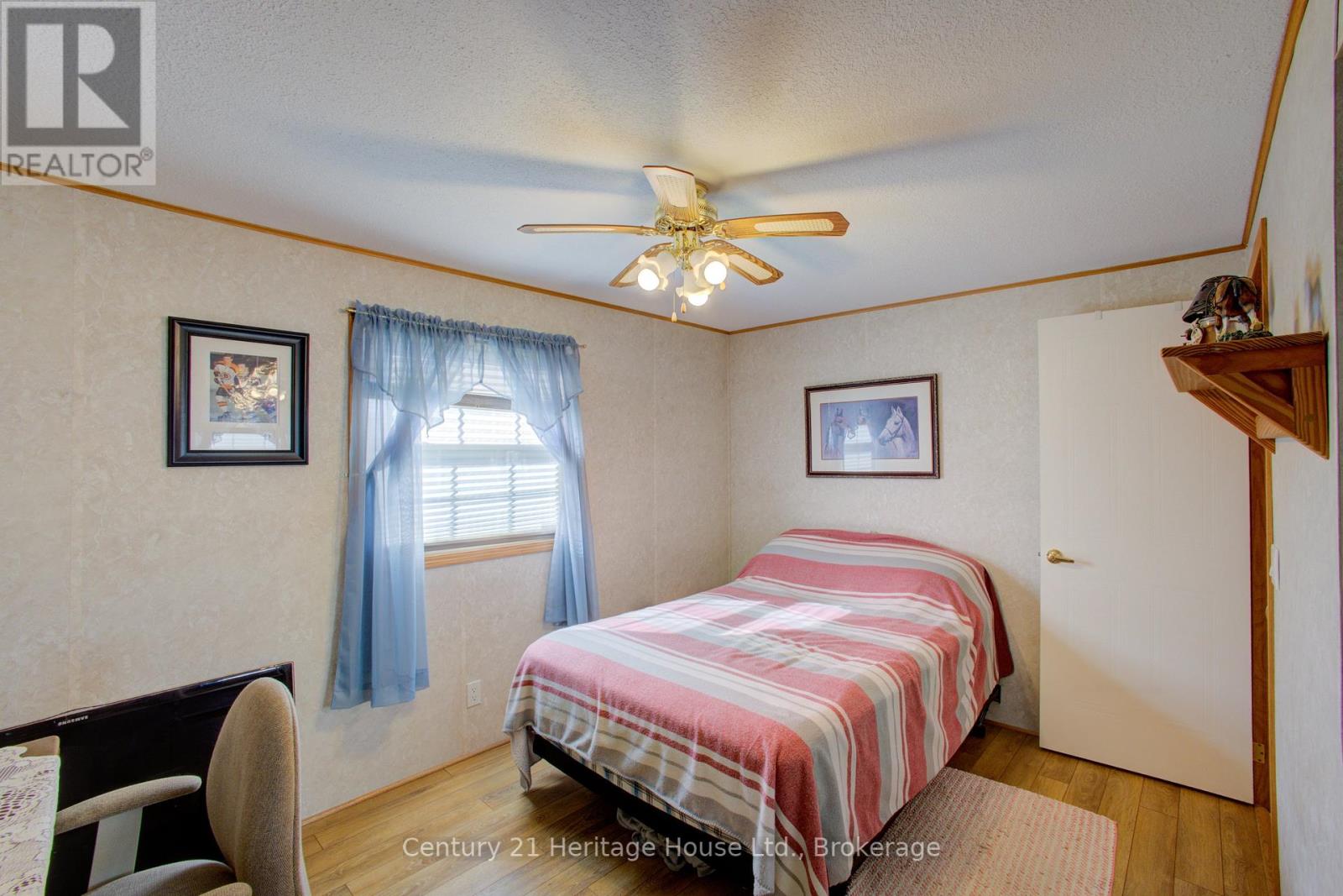 56-6612 Minto Line 12 Road, Minto, Ontario  N0G 1M0 - Photo 22 - X12436908