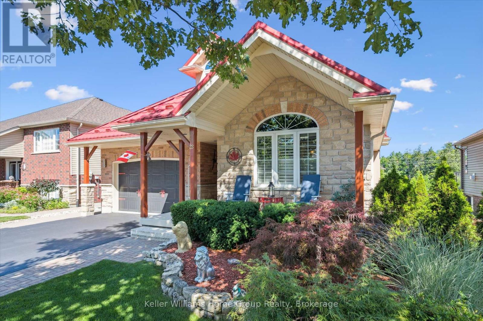 28 Harcourt Place, Centre Wellington, Ontario  N1M 0A6 - Photo 5 - X12436862
