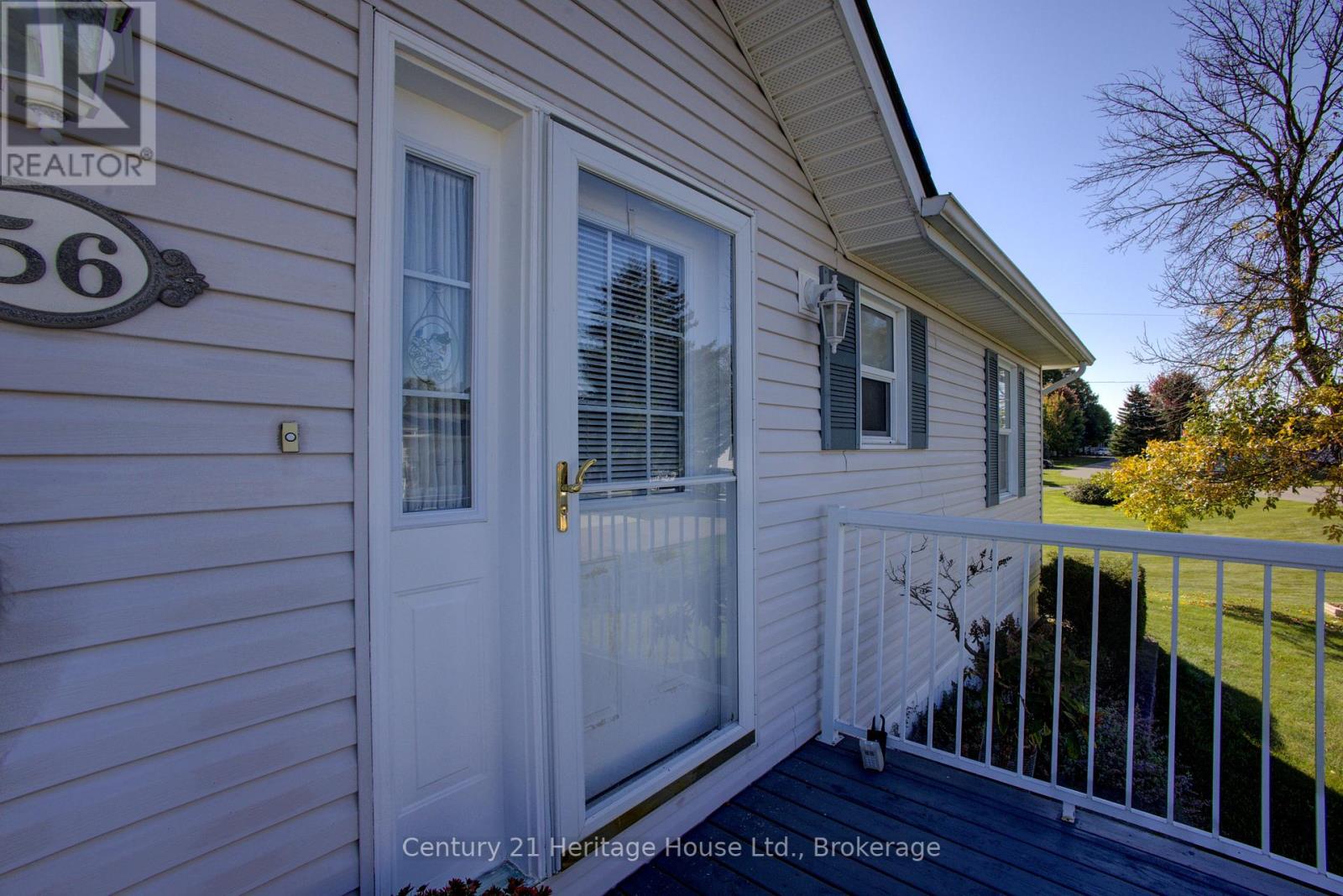 56-6612 Minto Line 12 Road, Minto, Ontario  N0G 1M0 - Photo 5 - X12436908