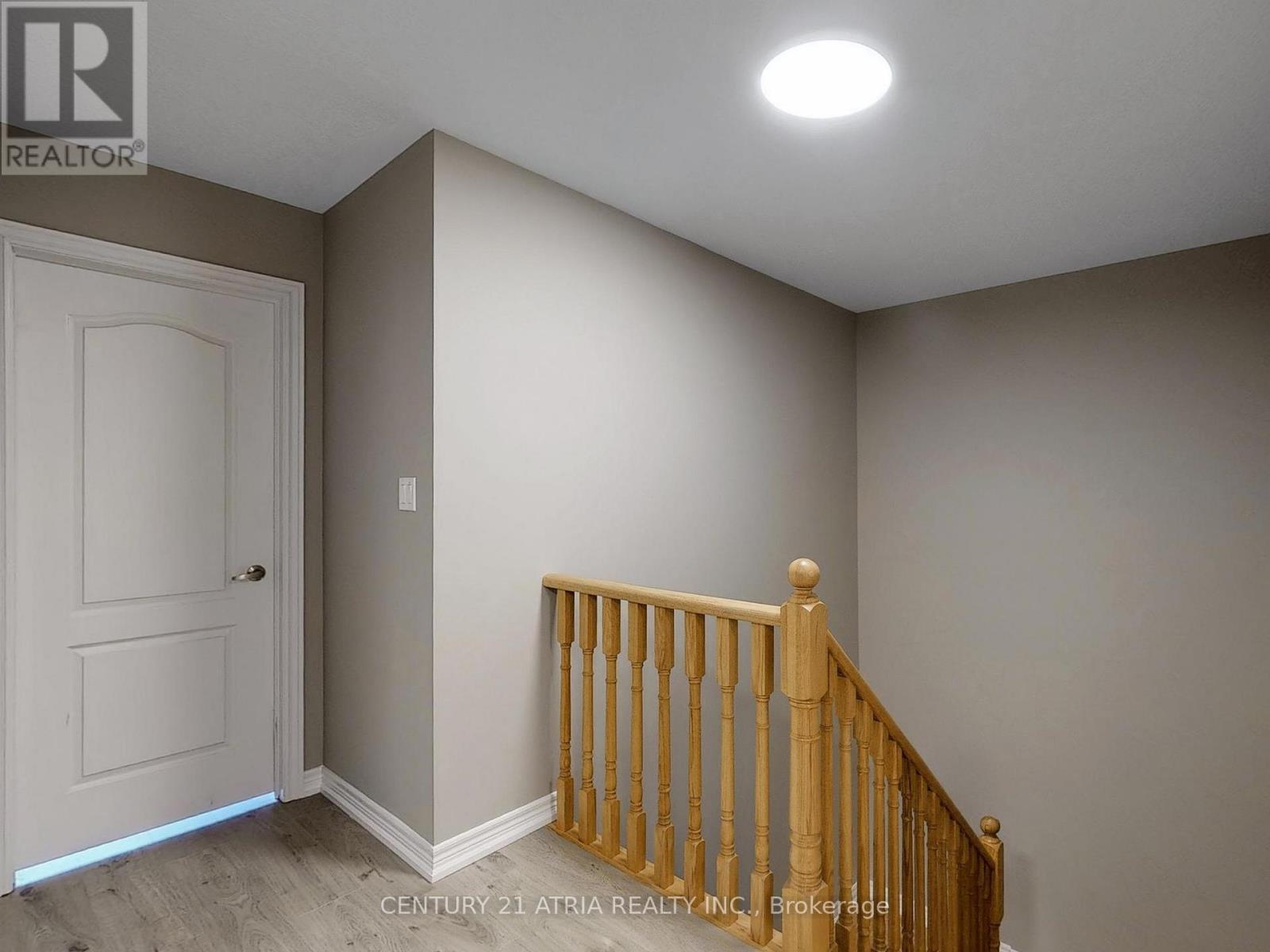 8 Moonseed Lane, Richmond Hill, Ontario  L4E 1E7 - Photo 12 - N12436595