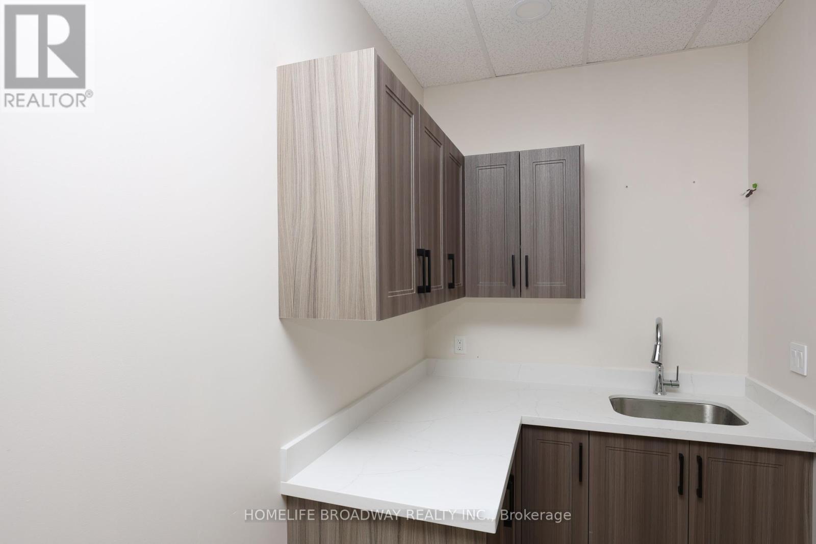 312 - 3621 Highway 7 E, Markham, Ontario  L3R 0G6 - Photo 5 - N12436624