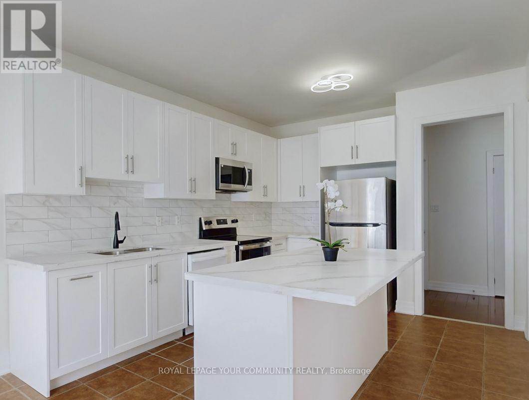 28 Fred Mason Street, Georgina (Keswick South), Ontario  L4P 0B2 - Photo 11 - N12436651