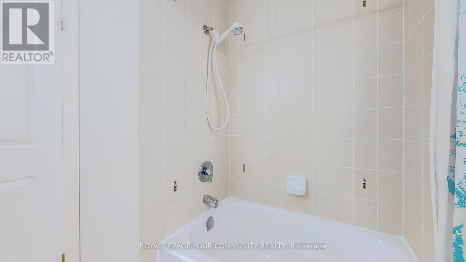 28 Fred Mason Street, Georgina (Keswick South), Ontario  L4P 0B2 - Photo 41 - N12436651