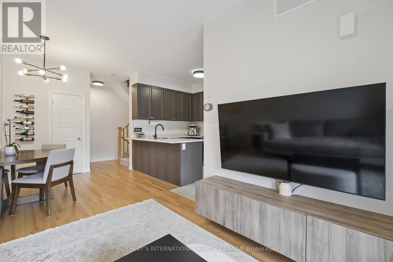 104 Bravo Lane, Newmarket, Ontario  L3X 0K8 - Photo 19 - N12436654