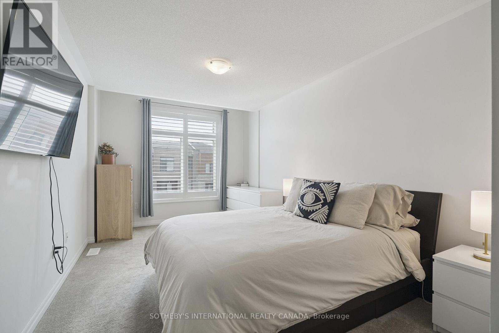 104 Bravo Lane, Newmarket, Ontario  L3X 0K8 - Photo 25 - N12436654