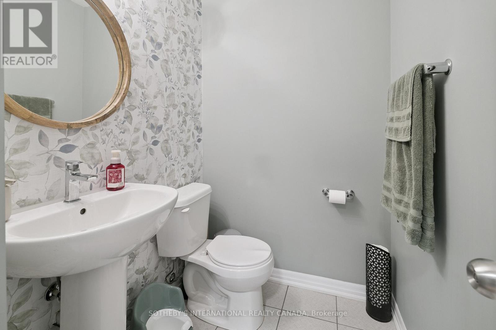 104 Bravo Lane, Newmarket, Ontario  L3X 0K8 - Photo 30 - N12436654