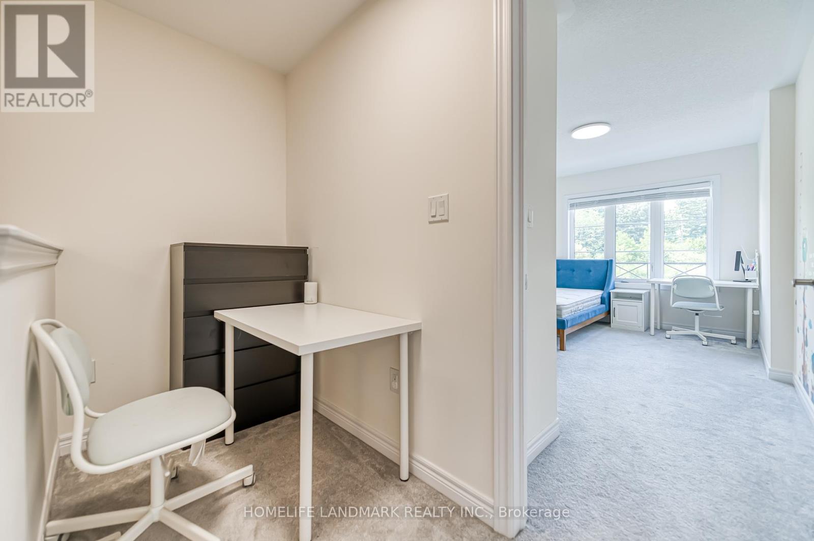 33 Thornapple Lane, Richmond Hill, Ontario  L4E 1E7 - Photo 27 - N12436667