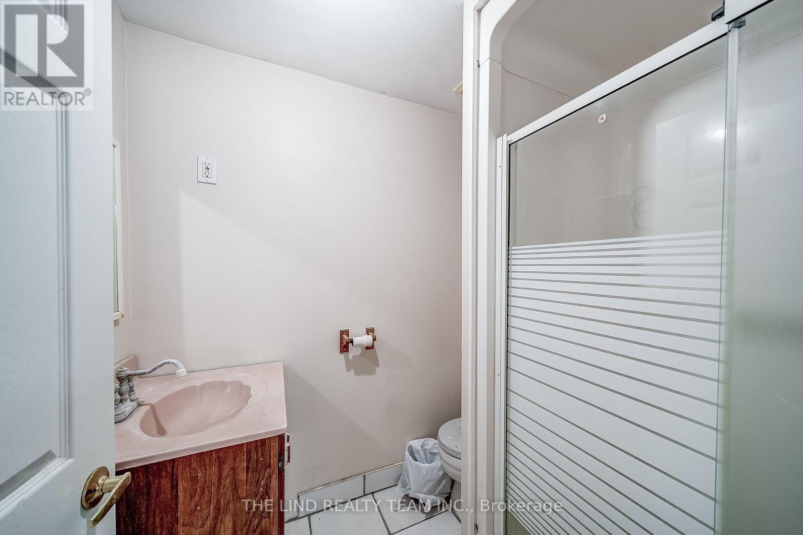 20 Haida Drive, Aurora, Ontario  L4G 3C7 - Photo 30 - N12436693