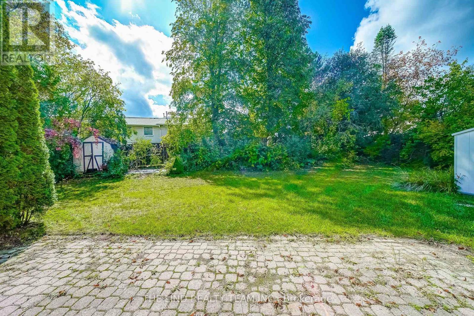 20 Haida Drive, Aurora, Ontario  L4G 3C7 - Photo 37 - N12436693