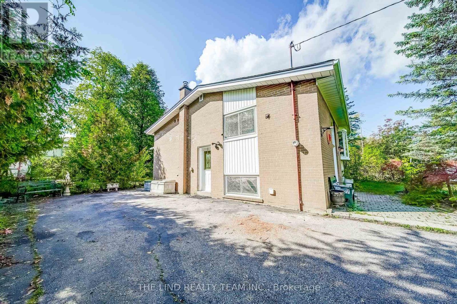 20 Haida Drive, Aurora, Ontario  L4G 3C7 - Photo 46 - N12436693