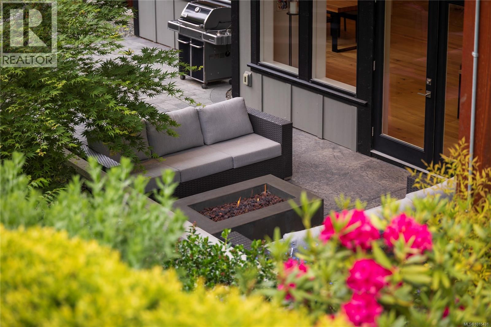 8660 Richland Pl, North Saanich, British Columbia  V8L 5E3 - Photo 14 - 1015431