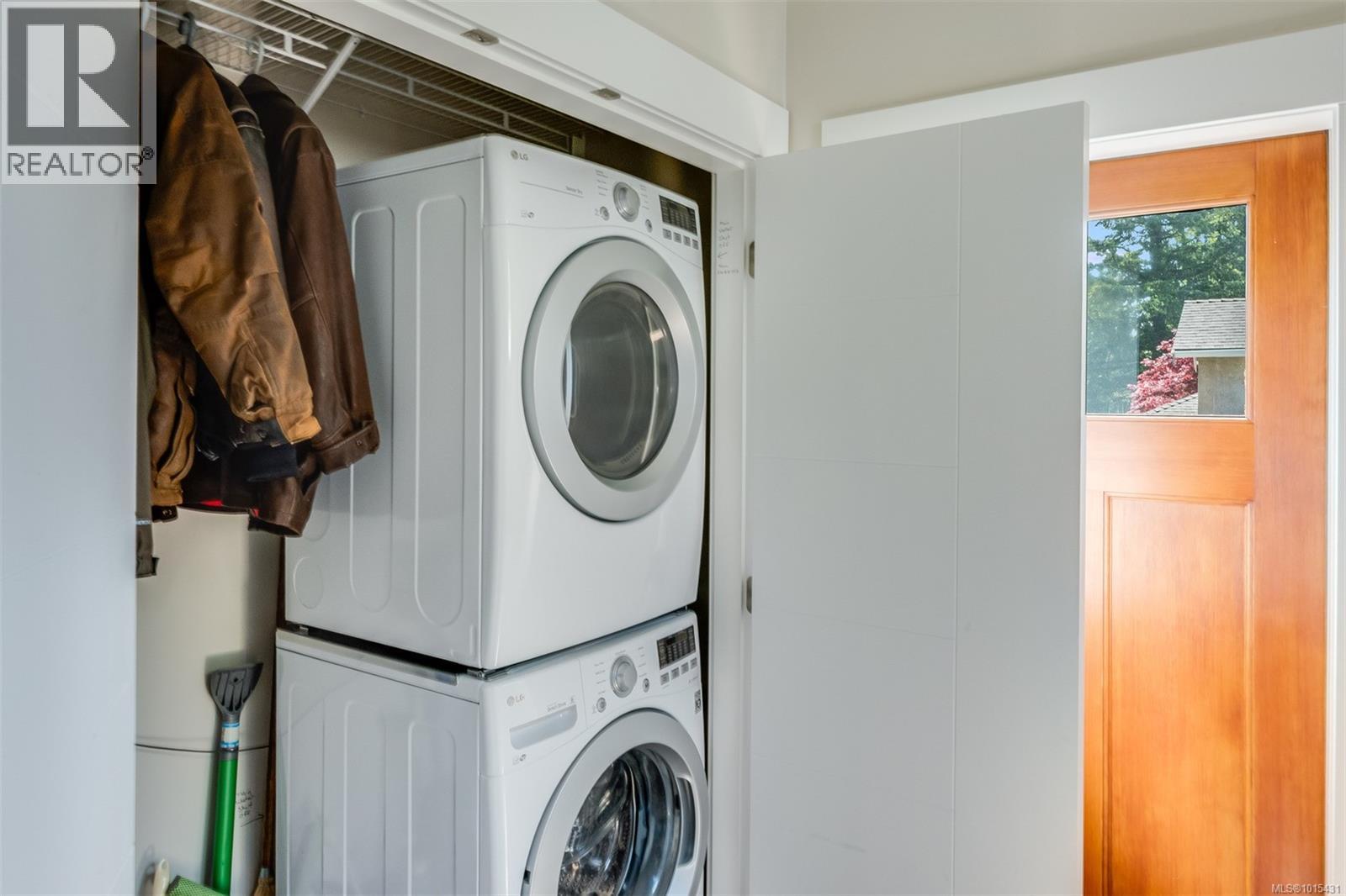 8660 Richland Pl, North Saanich, British Columbia  V8L 5E3 - Photo 66 - 1015431