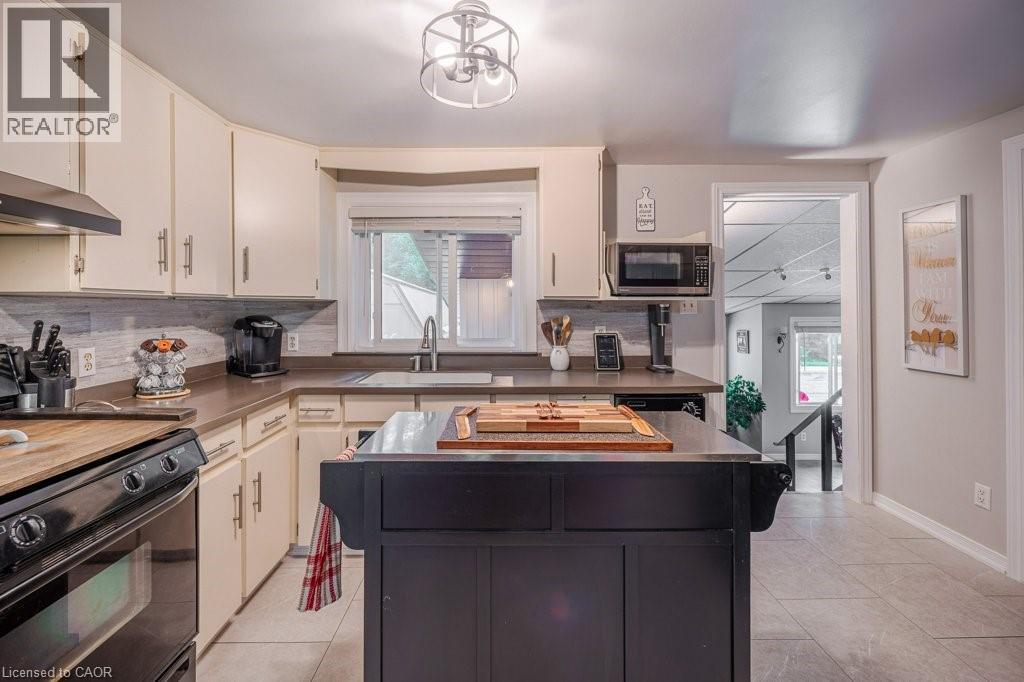 Photo 12 of 50 for 8463 Defore Drive