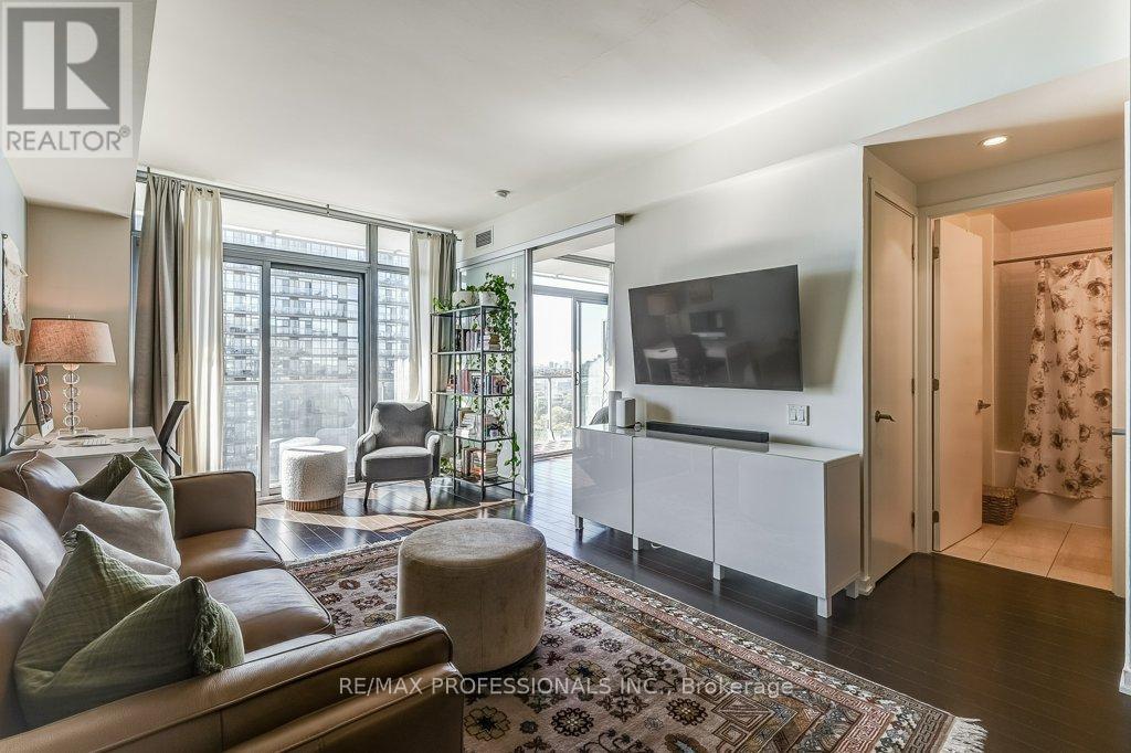 2707 - 103 The Queensway Avenue, Toronto, Ontario  M6S 5B3 - Photo 14 - W12436591