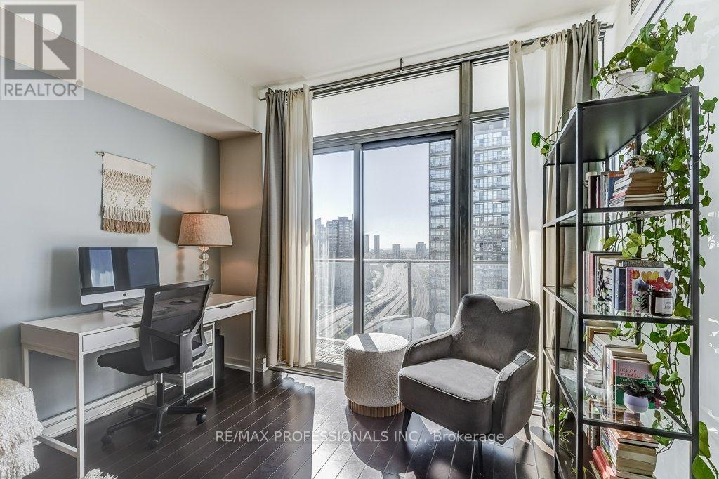 2707 - 103 The Queensway Avenue, Toronto, Ontario  M6S 5B3 - Photo 18 - W12436591