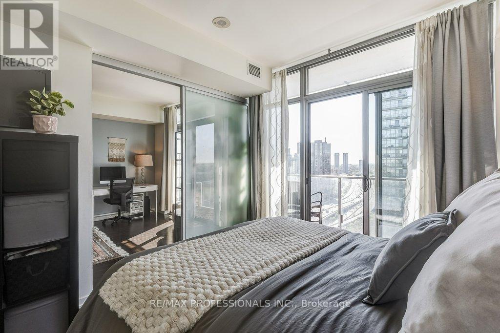 2707 - 103 The Queensway Avenue, Toronto, Ontario  M6S 5B3 - Photo 27 - W12436591
